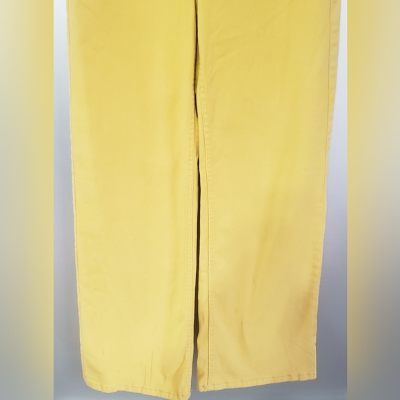 WOMANS/ JUNIORS DIVIDED BRAND YELLOW FLARE/BELL BOTTOMS. SIZE 6. POCKETS. ZIPPER - Picture 2 of 6